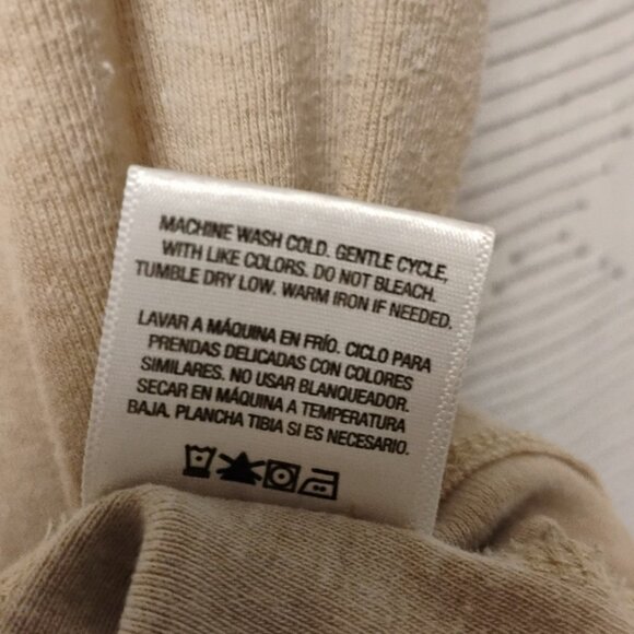 Attention Beige Women's Sleeveless Tank Top Size Medium - Picture 6 of 6